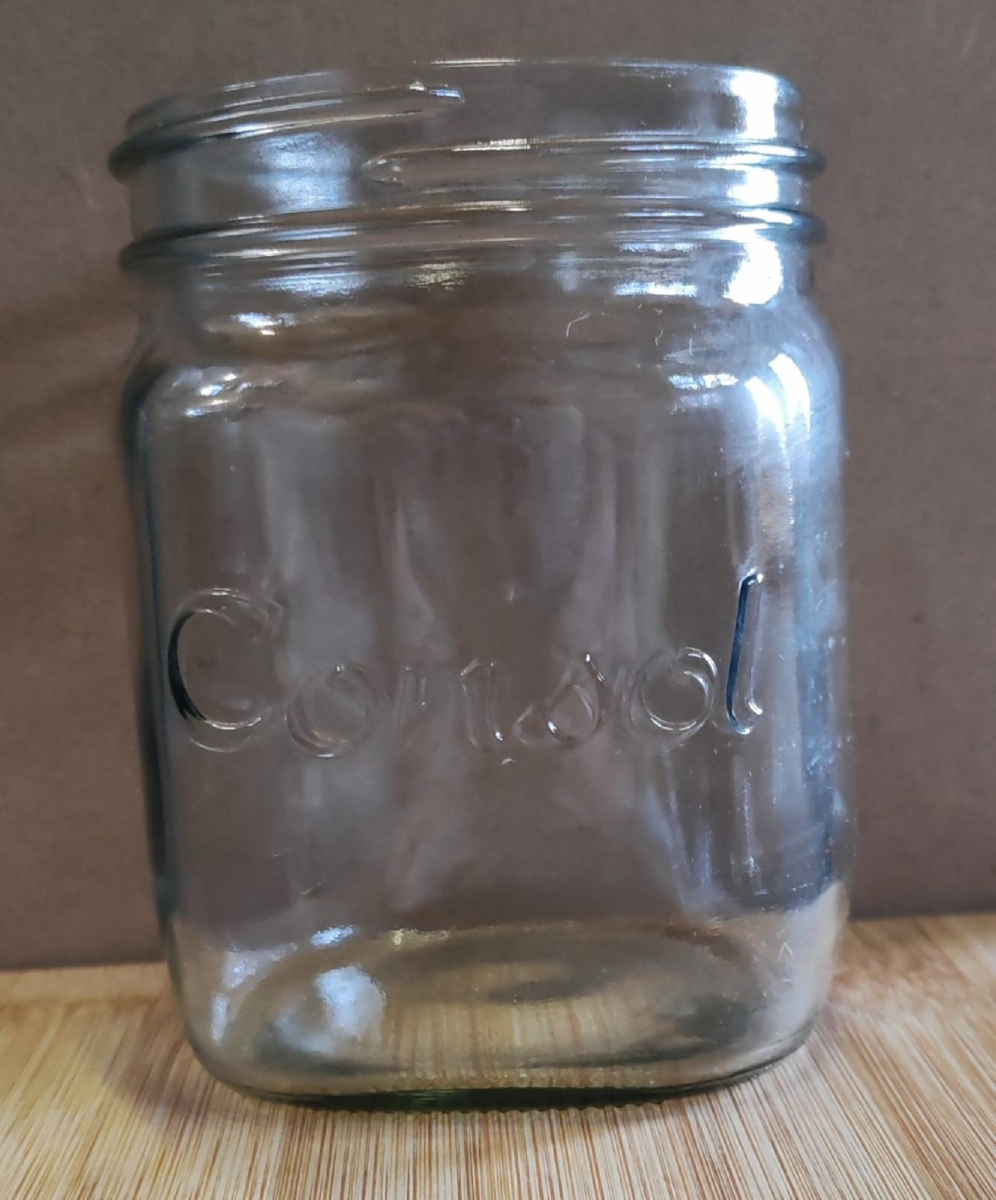 Regular consol jars 11.5cm H x 8.5cm W