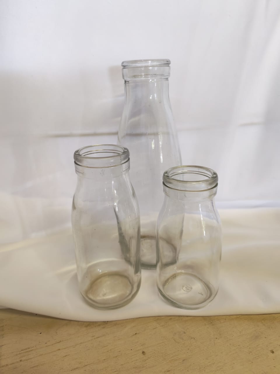 Glass bowls, jars and desert platters